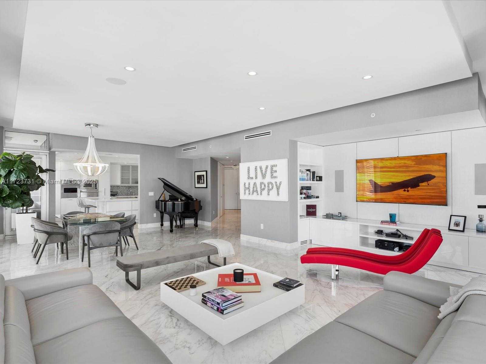 Small Image of 1425 BRICKELL AVE #52BC, Miami Number 5