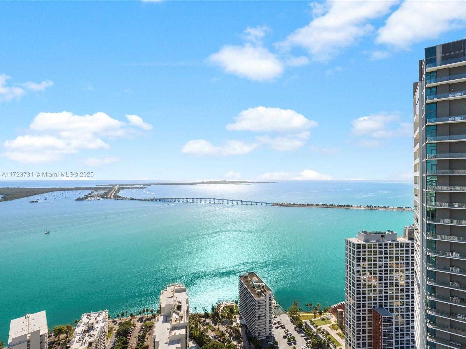 Small Image of 1425 BRICKELL AVE #52BC, Miami Number 63