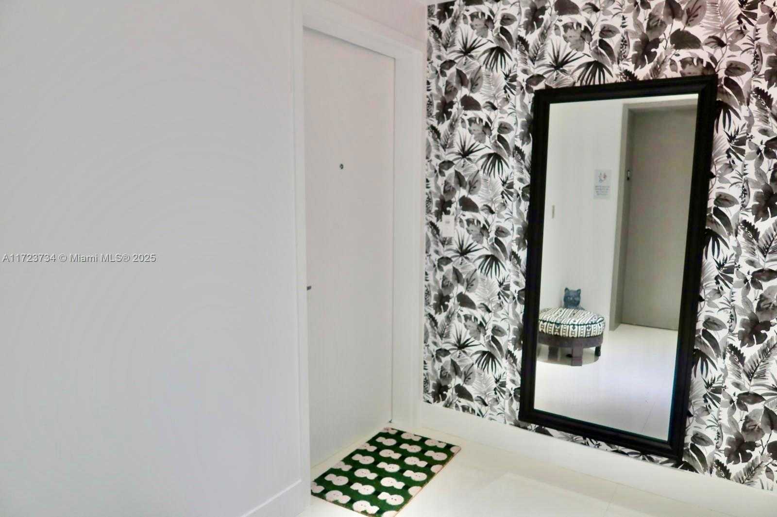 Small Image of 16385 BISCAYNE BLVD #718, North Miami Beach Number 12
