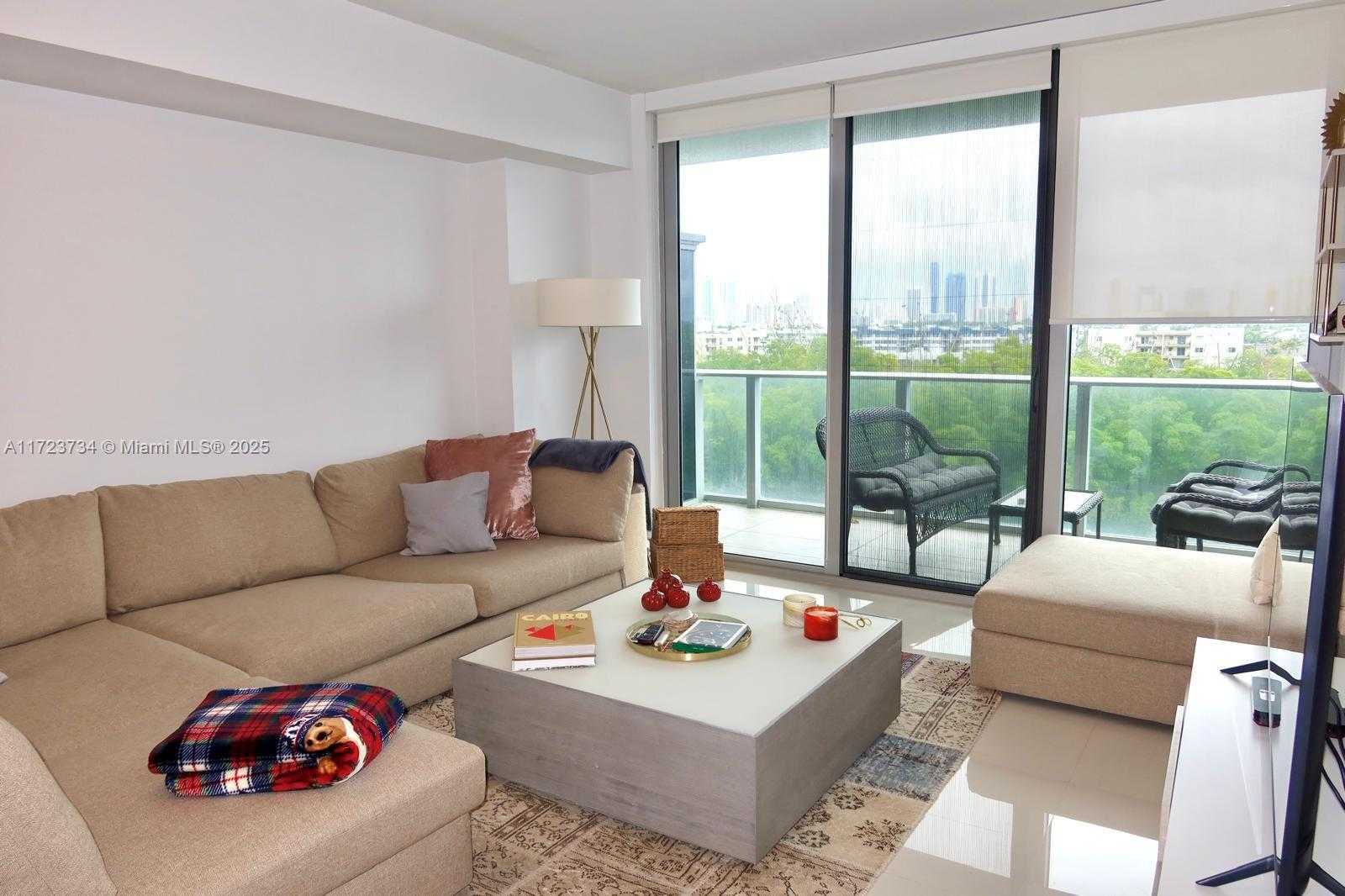 Small Image of 16385 BISCAYNE BLVD #718, North Miami Beach Number 18