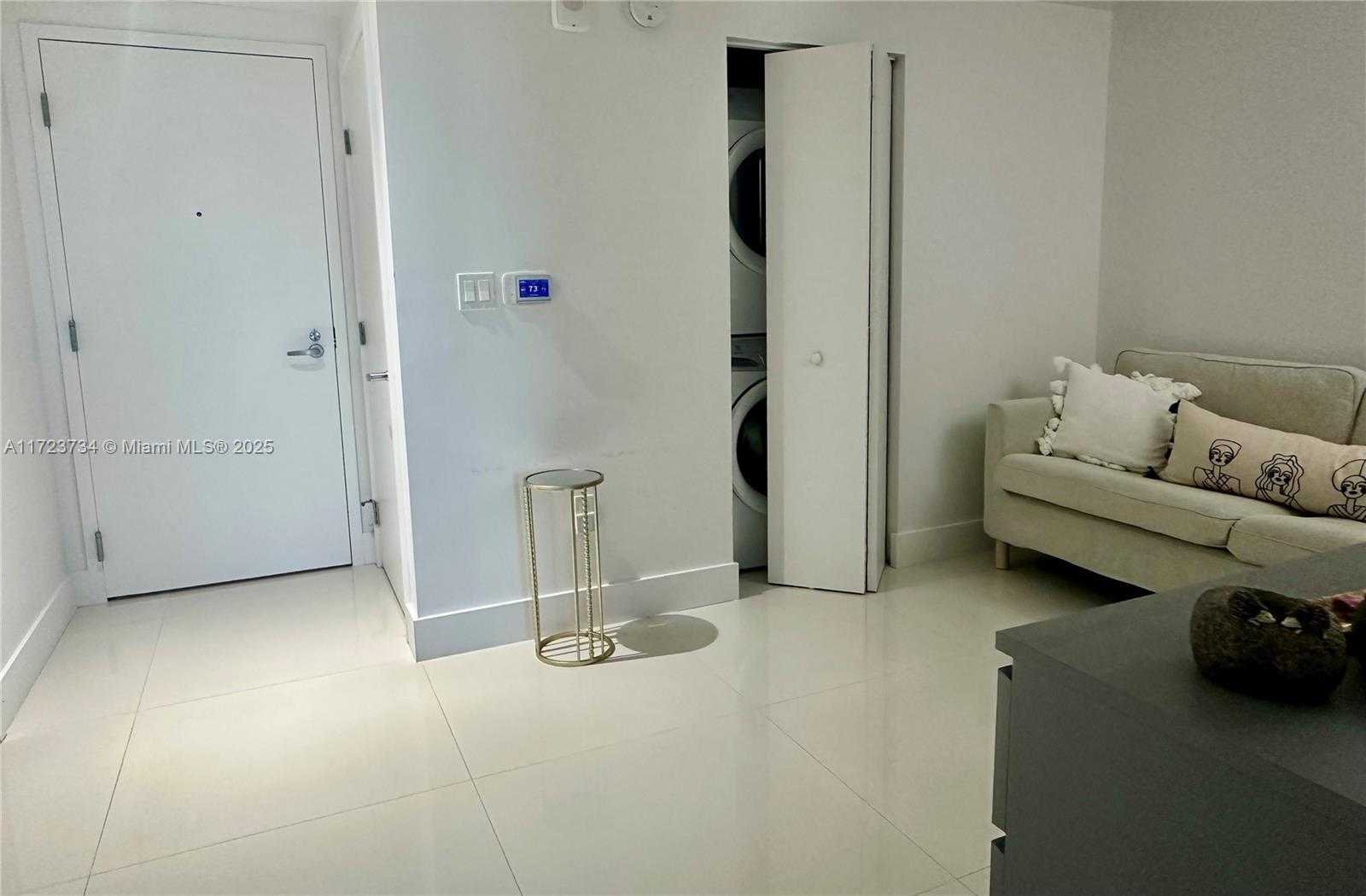 Small Image of 16385 BISCAYNE BLVD #718, North Miami Beach Number 22