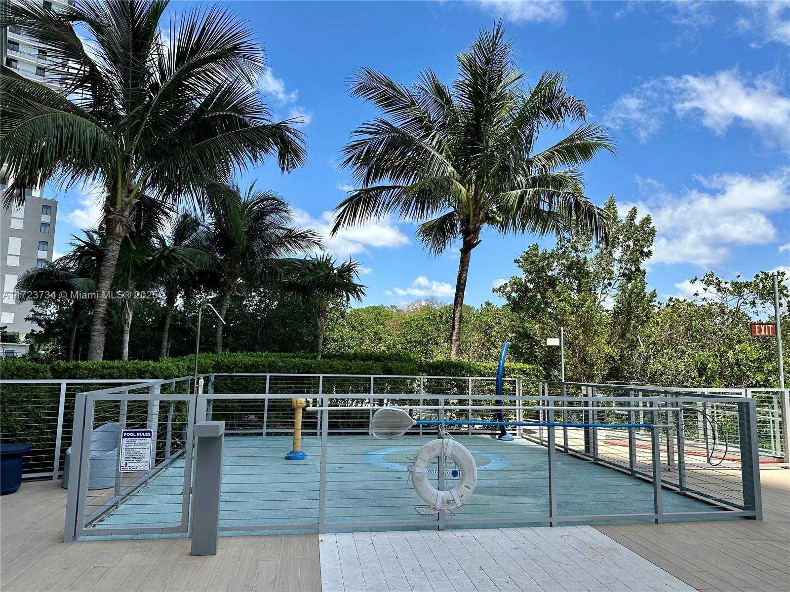 Small Image of 16385 BISCAYNE BLVD #718, North Miami Beach Number 49
