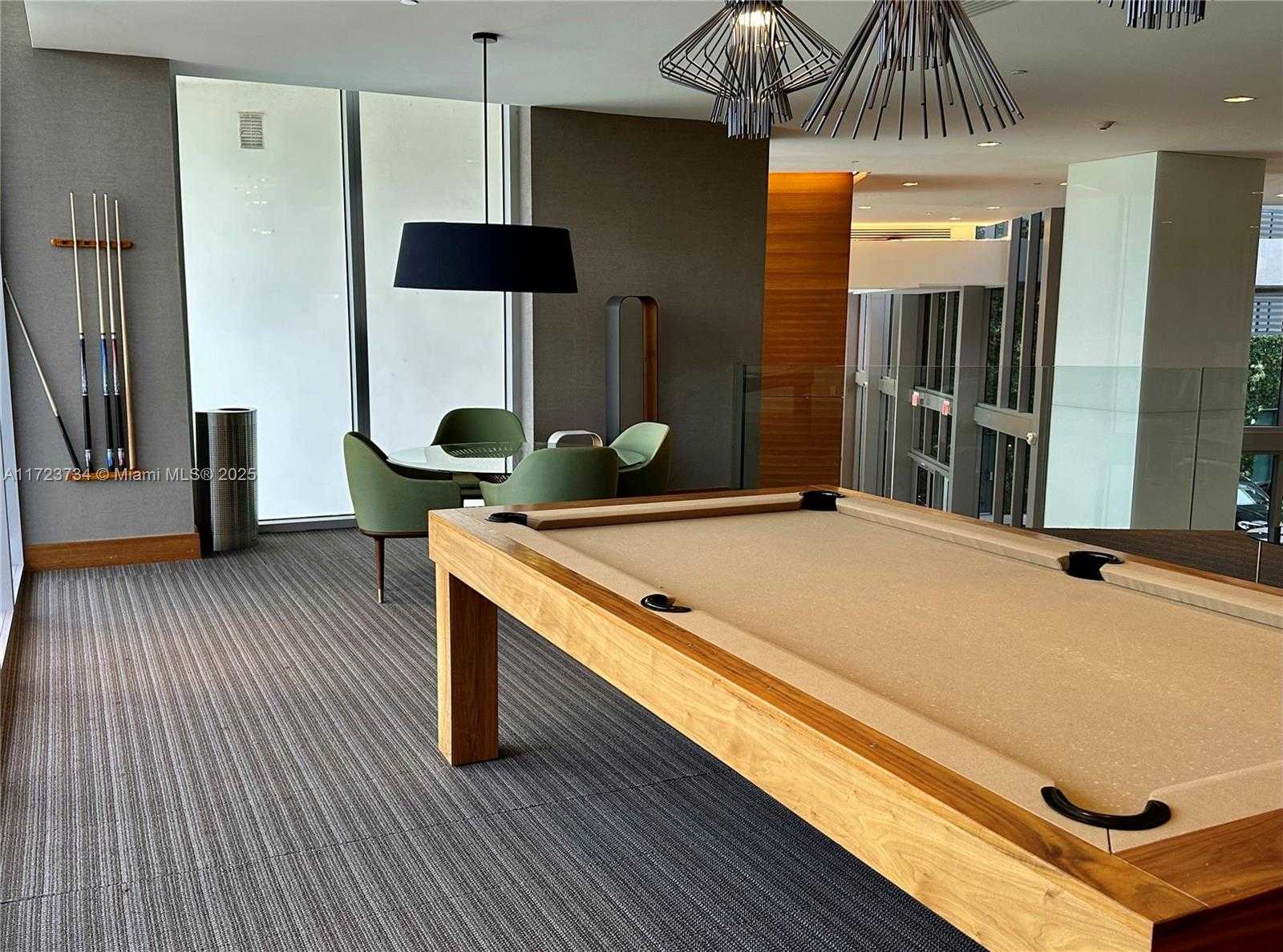 Small Image of 16385 BISCAYNE BLVD #718, North Miami Beach Number 59