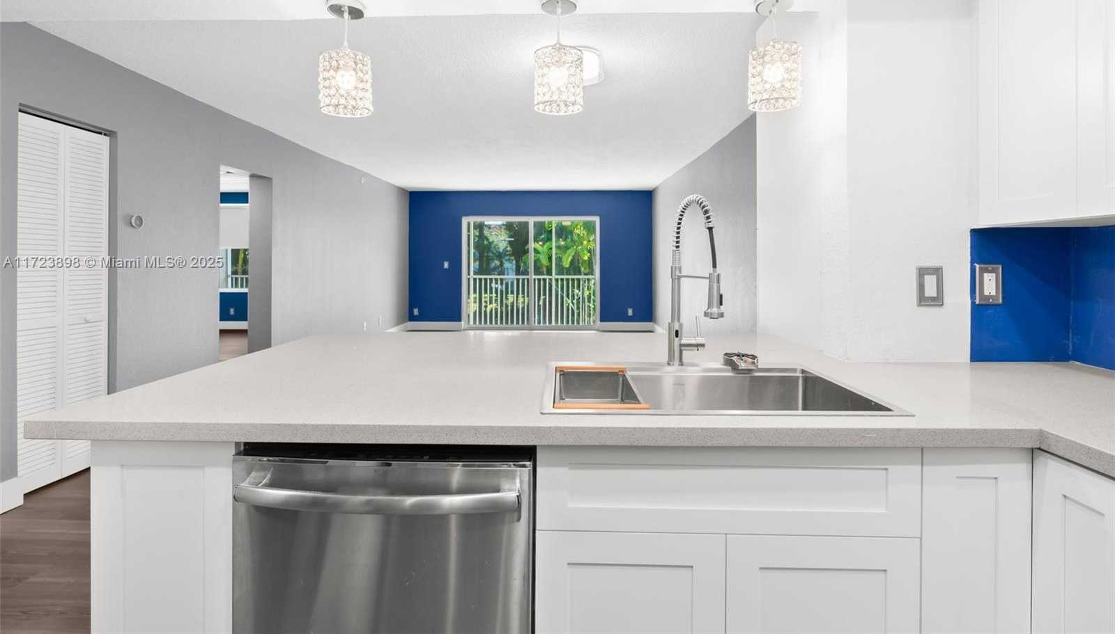 Small Image of 4025 NORTH FEDERAL HWY #219B, Oakland Park Number 15