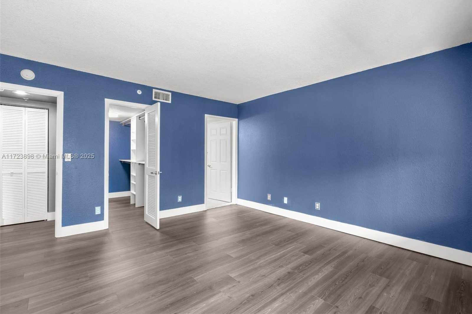 Small Image of 4025 NORTH FEDERAL HWY #219B, Oakland Park Number 23