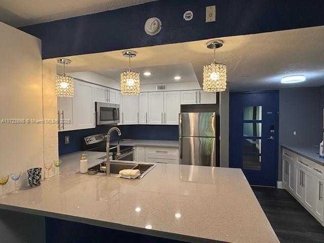 Small Image of 4025 NORTH FEDERAL HWY #219B, Oakland Park Number 4