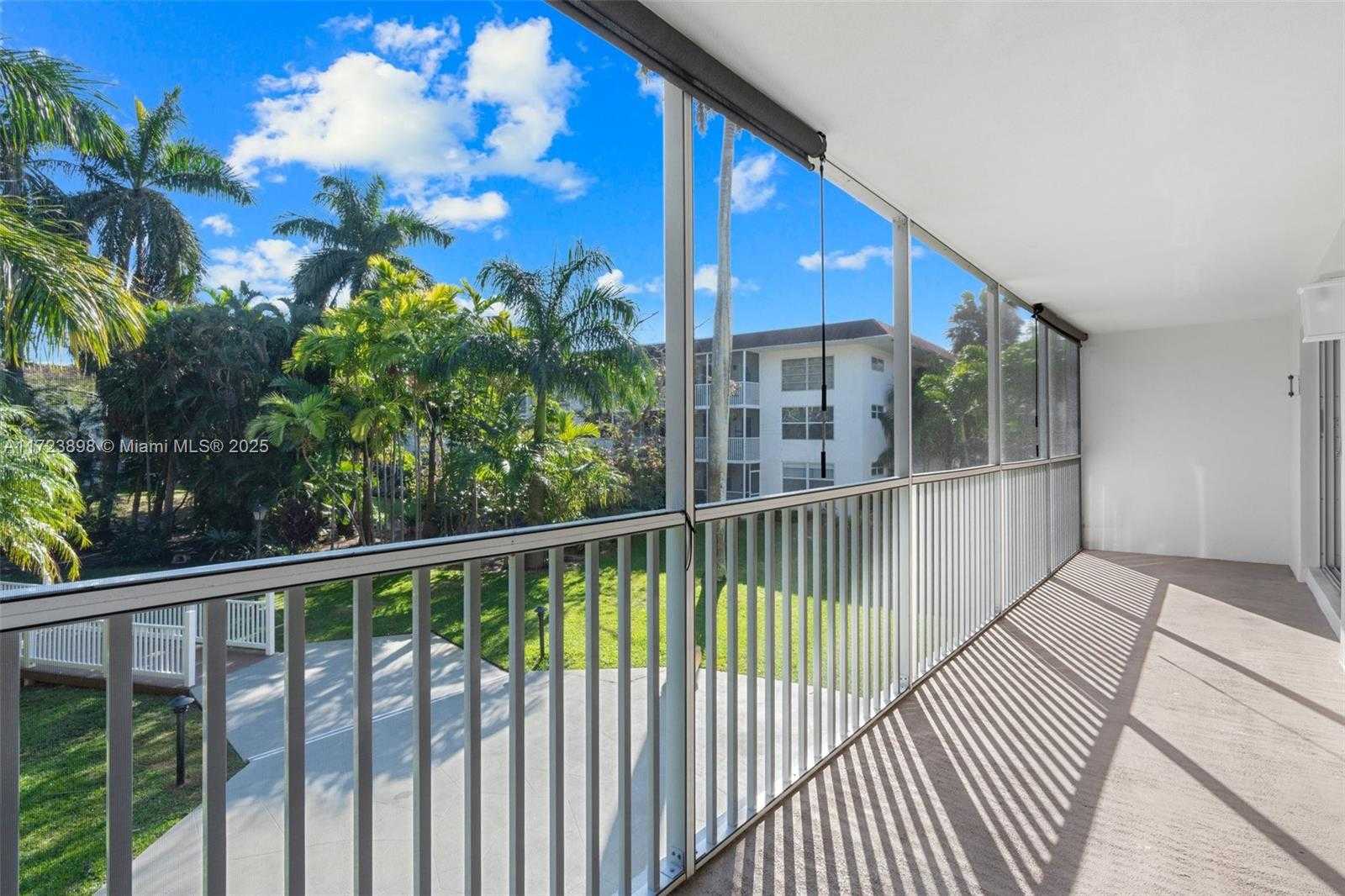 Small Image of 4025 NORTH FEDERAL HWY #219B, Oakland Park Number 8