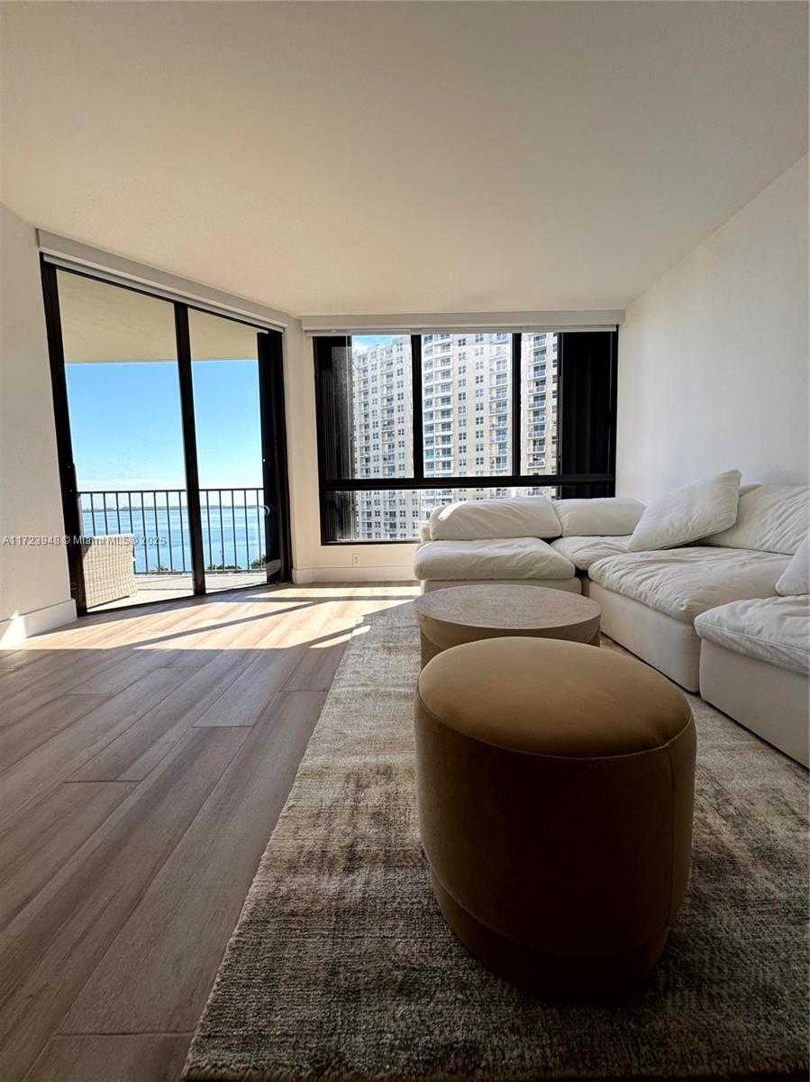 Small Image of 520 BRICKELL KEY DR #A913, Miami Number 16