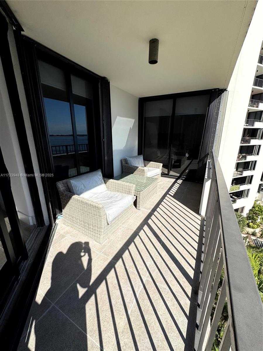 Small Image of 520 BRICKELL KEY DR #A913, Miami Number 58