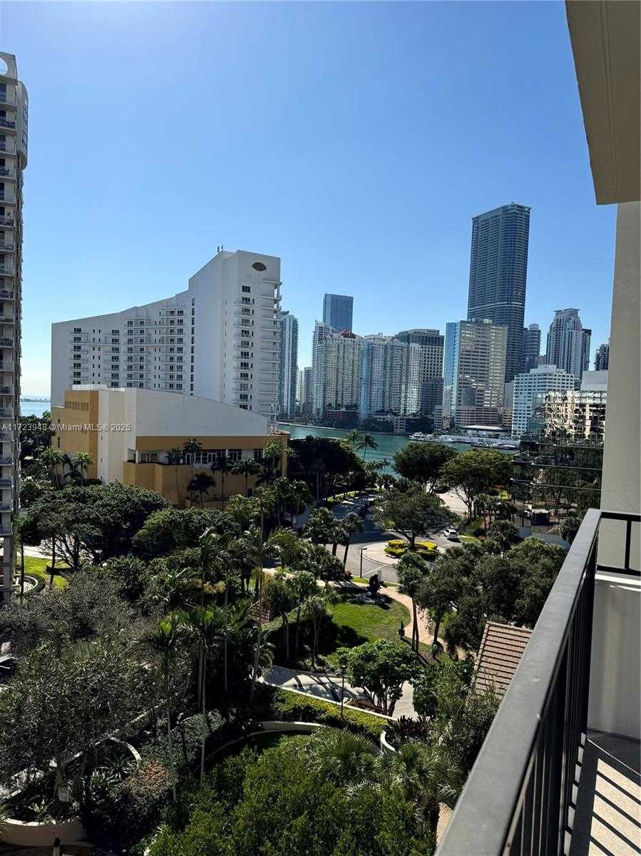 Small Image of 520 BRICKELL KEY DR #A913, Miami Number 62