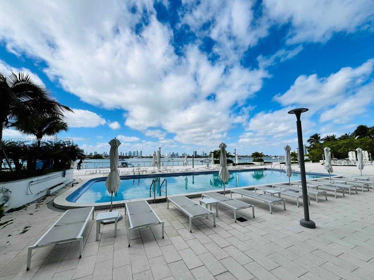 Small Image of 1000 WEST AVE #1006, Miami Beach Number 7