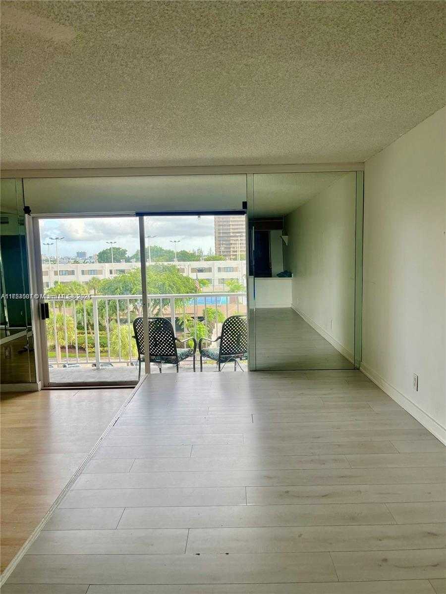 Small Image of 1650 NORTH EAST 115TH ST #507, Miami Number 9