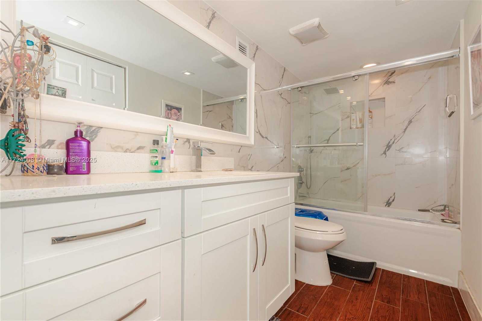Small Image of 600 NORTH EAST 36TH ST #304, Miami Number 10
