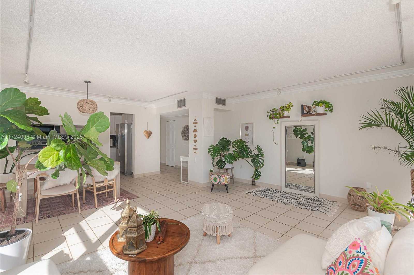Small Image of 600 NORTH EAST 36TH ST #304, Miami Number 23