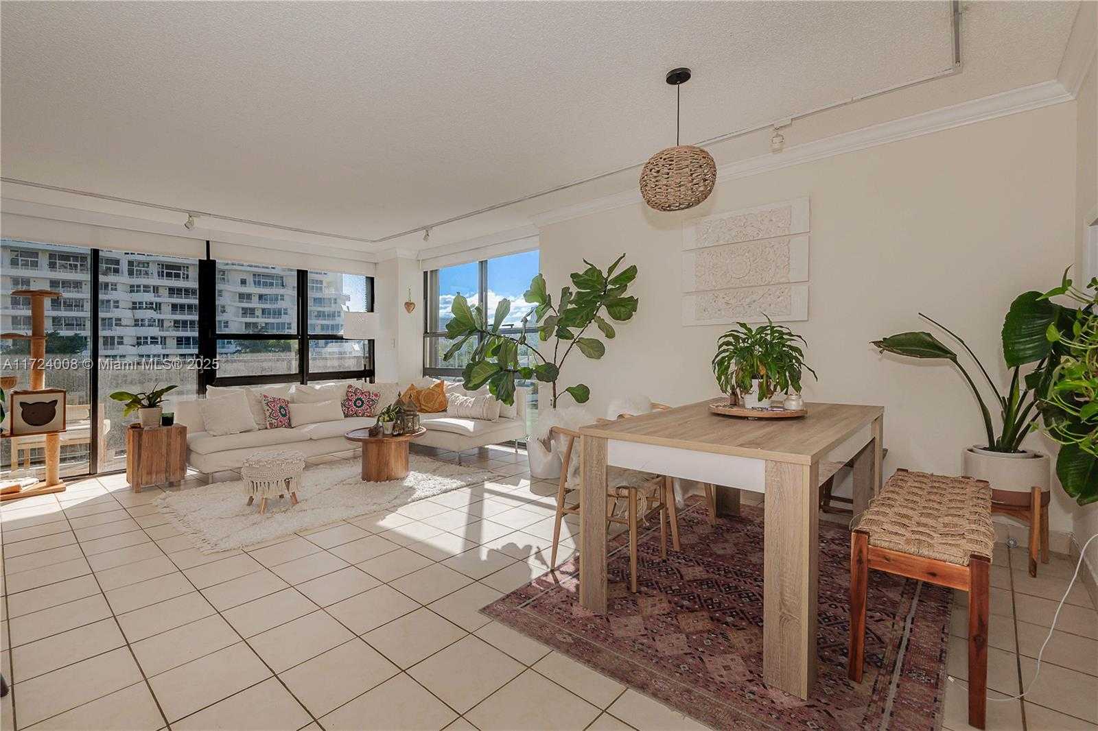 Small Image of 600 NORTH EAST 36TH ST #304, Miami Number 26