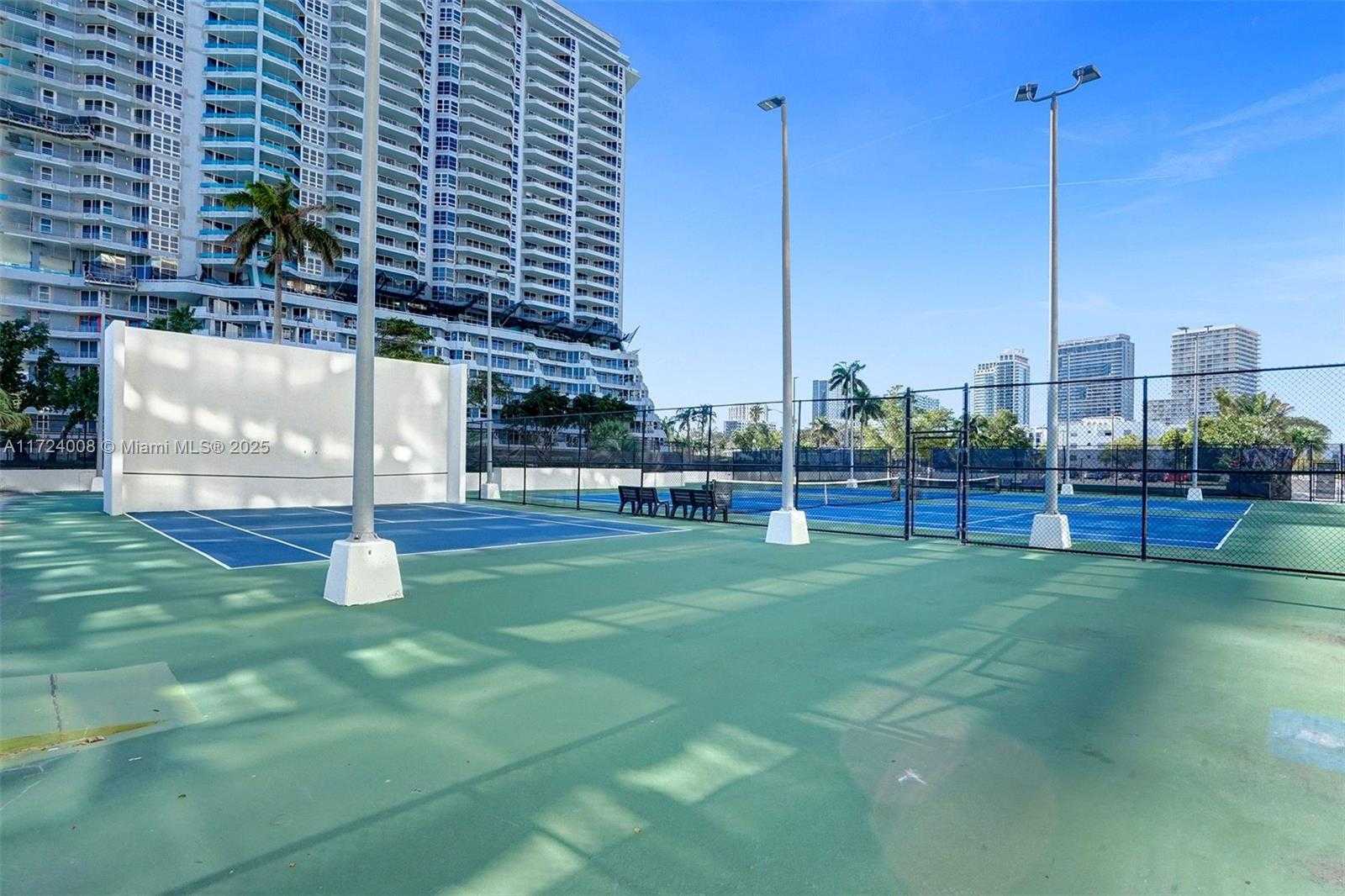 Small Image of 600 NORTH EAST 36TH ST #304, Miami Number 28