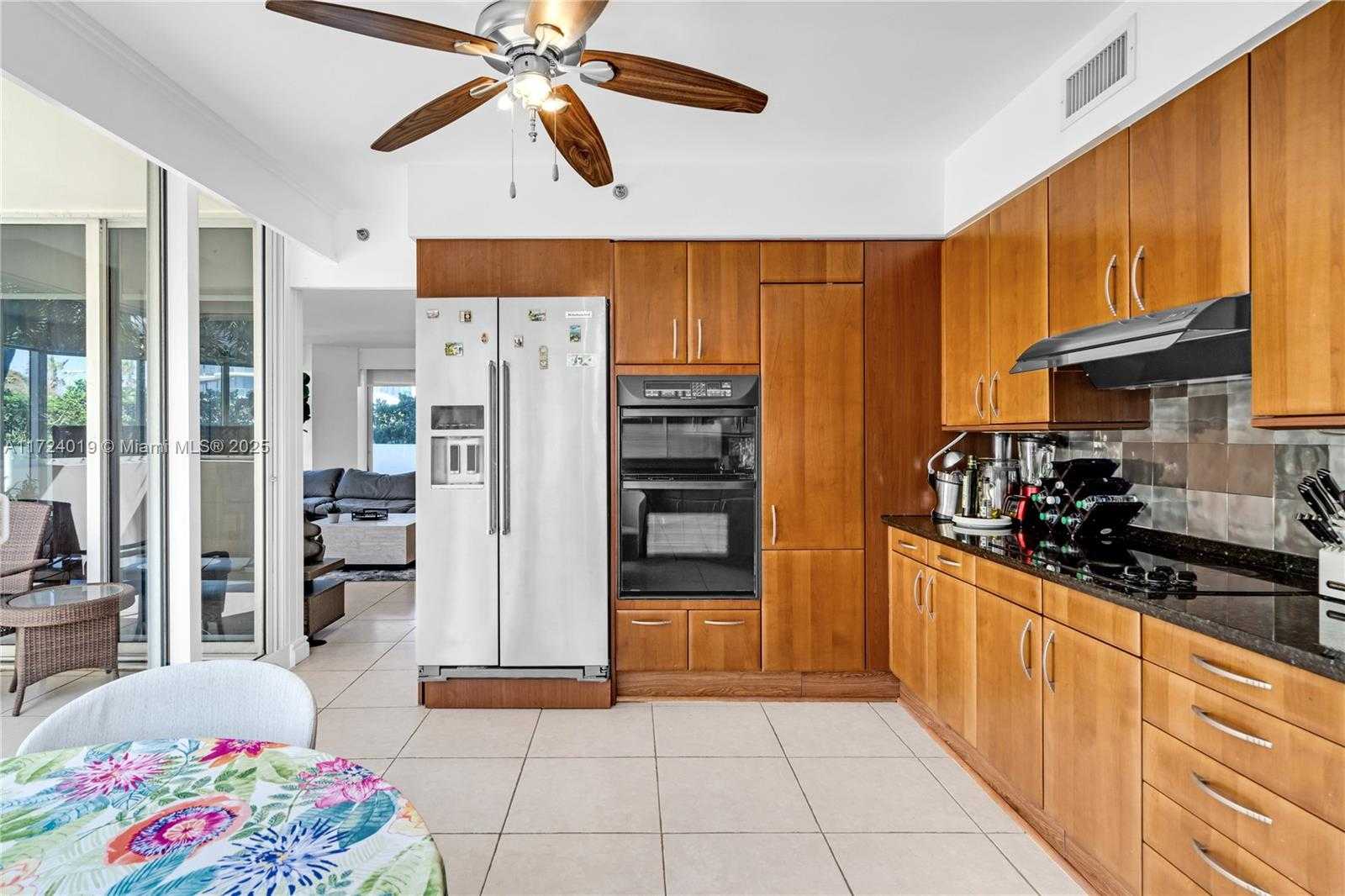 Small Image of 19333 COLLINS AVE #304, Sunny Isles Beach Number 13