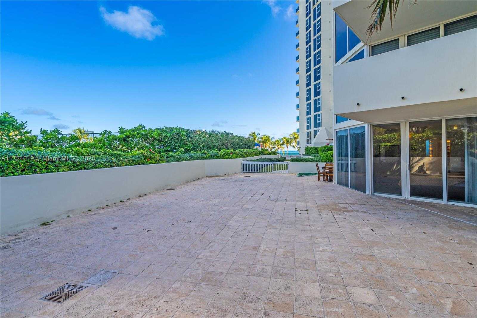 Small Image of 19333 COLLINS AVE #304, Sunny Isles Beach Number 8
