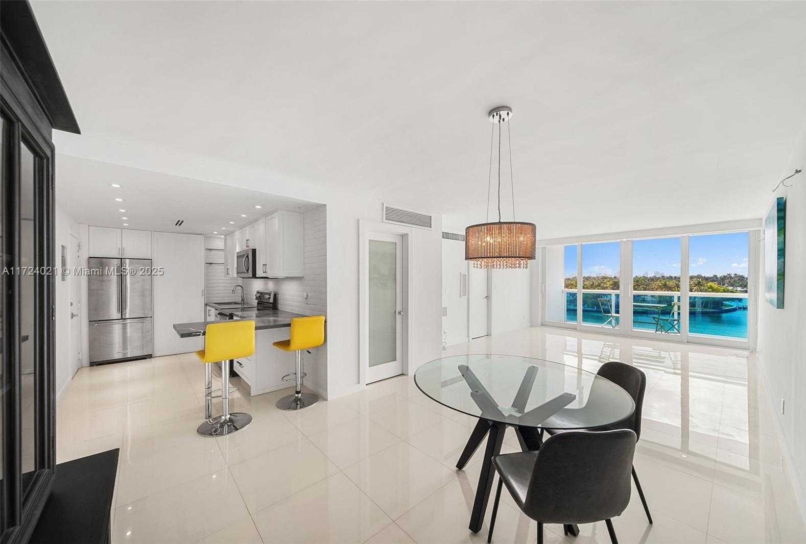 Small Image of 6770 INDIAN CREEK DR #6L, Miami Beach Number 2