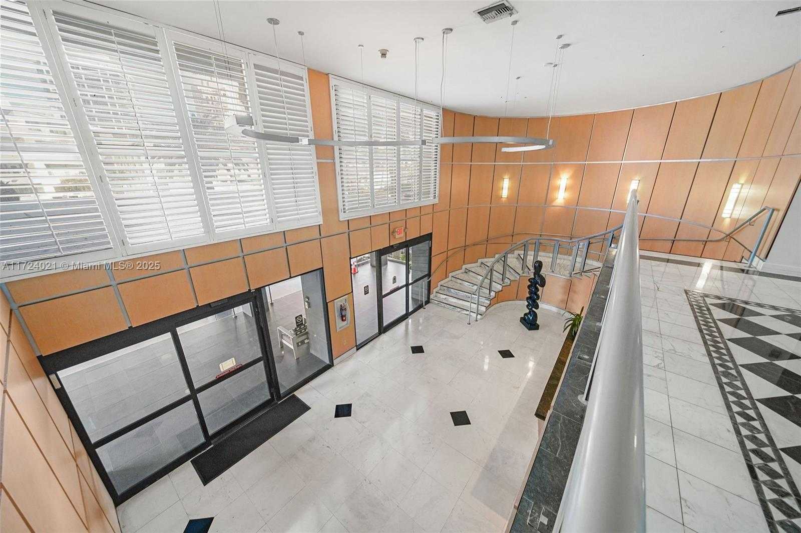 Small Image of 6770 INDIAN CREEK DR #6L, Miami Beach Number 21