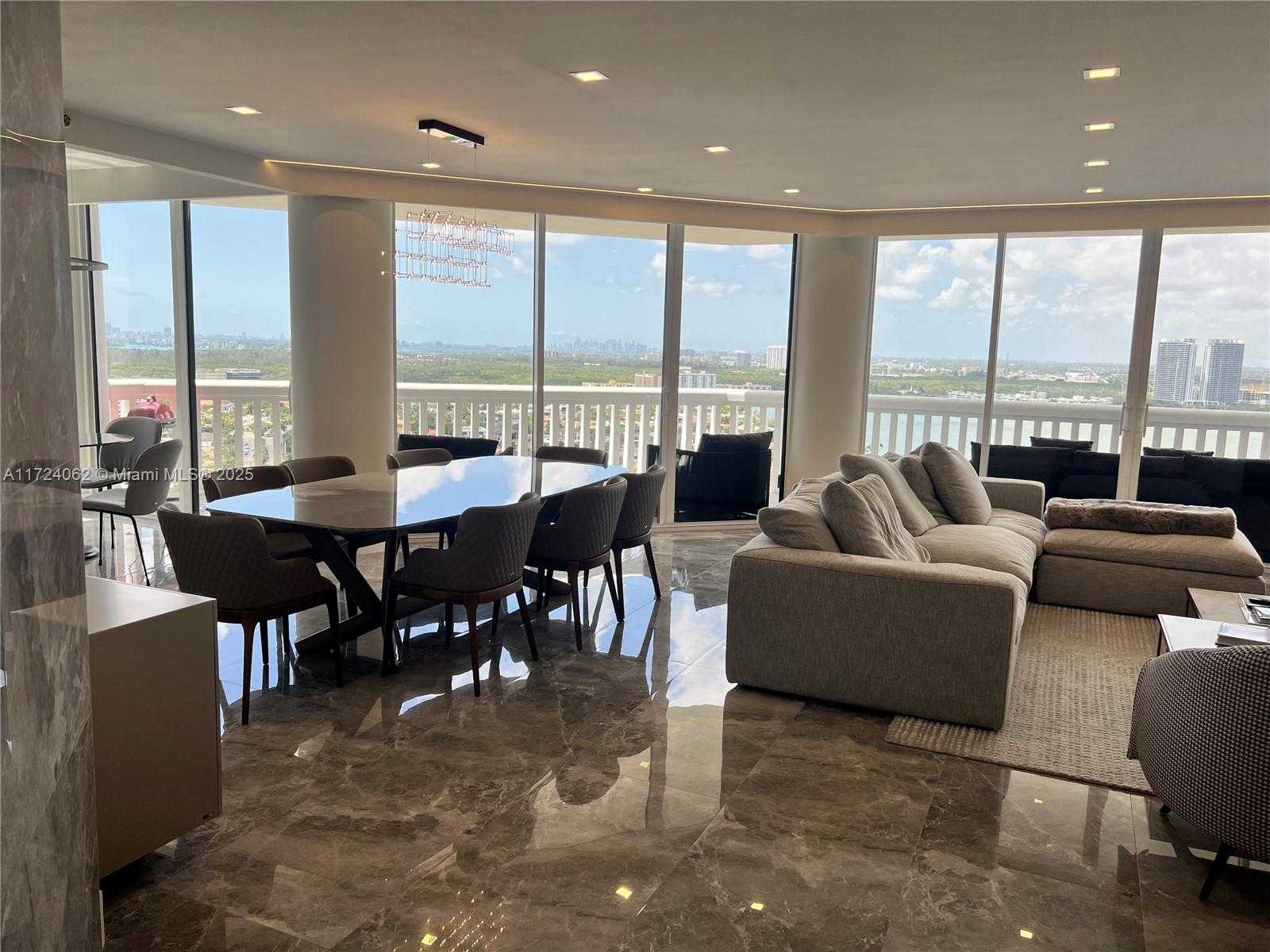 Small Image of 2000 ISLAND BLVD #2507, Aventura Number 54