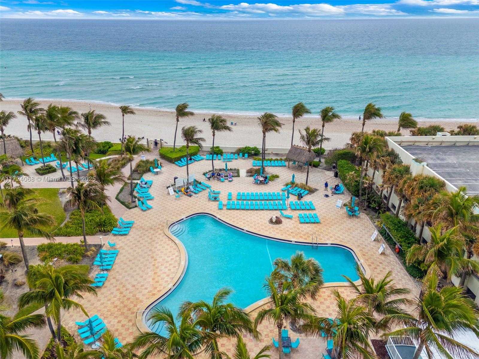 Small Image of 3801 SOUTH OCEAN DR #3K, Hollywood Number 2