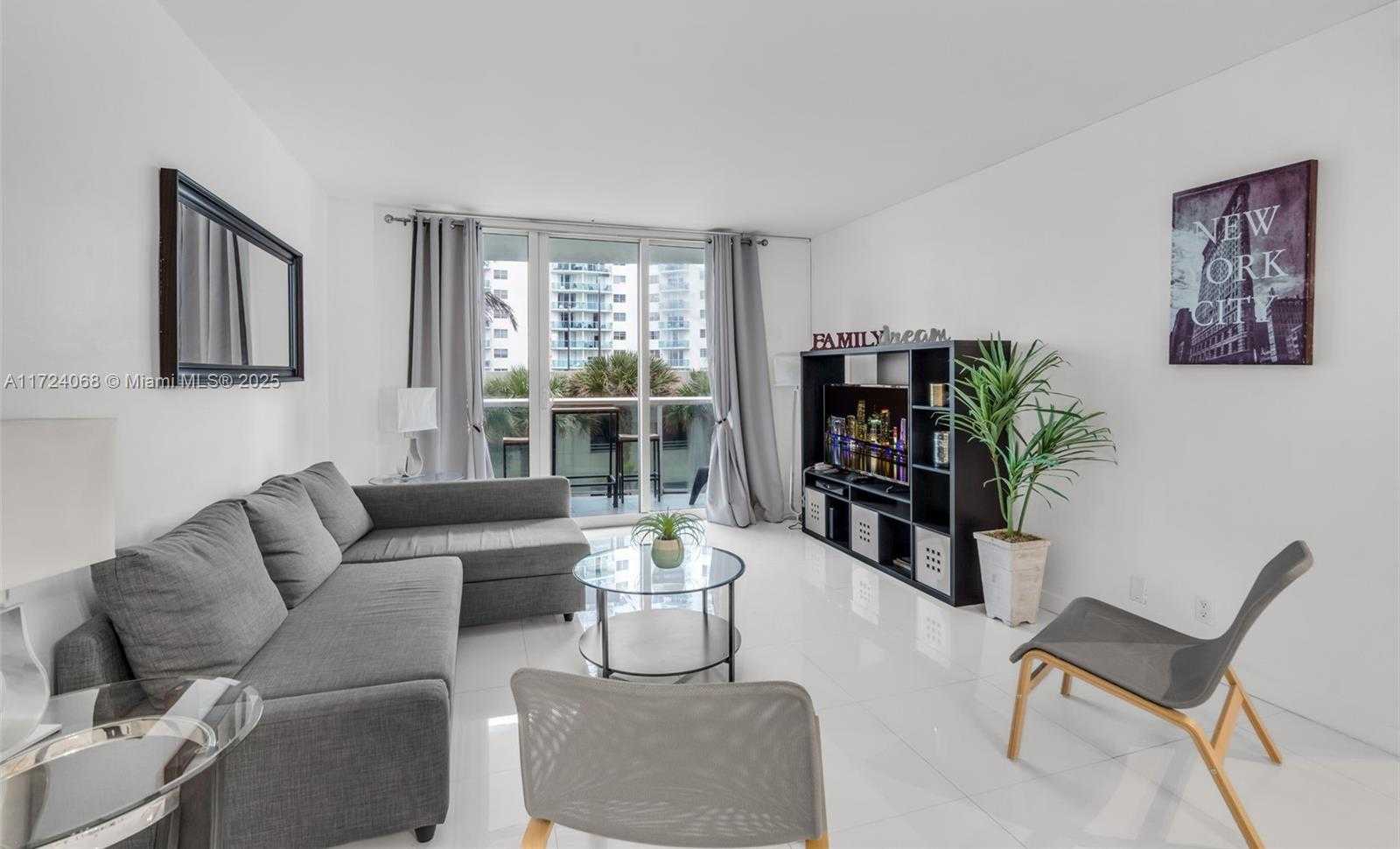 Small Image of 3801 SOUTH OCEAN DR #3K, Hollywood Number 4