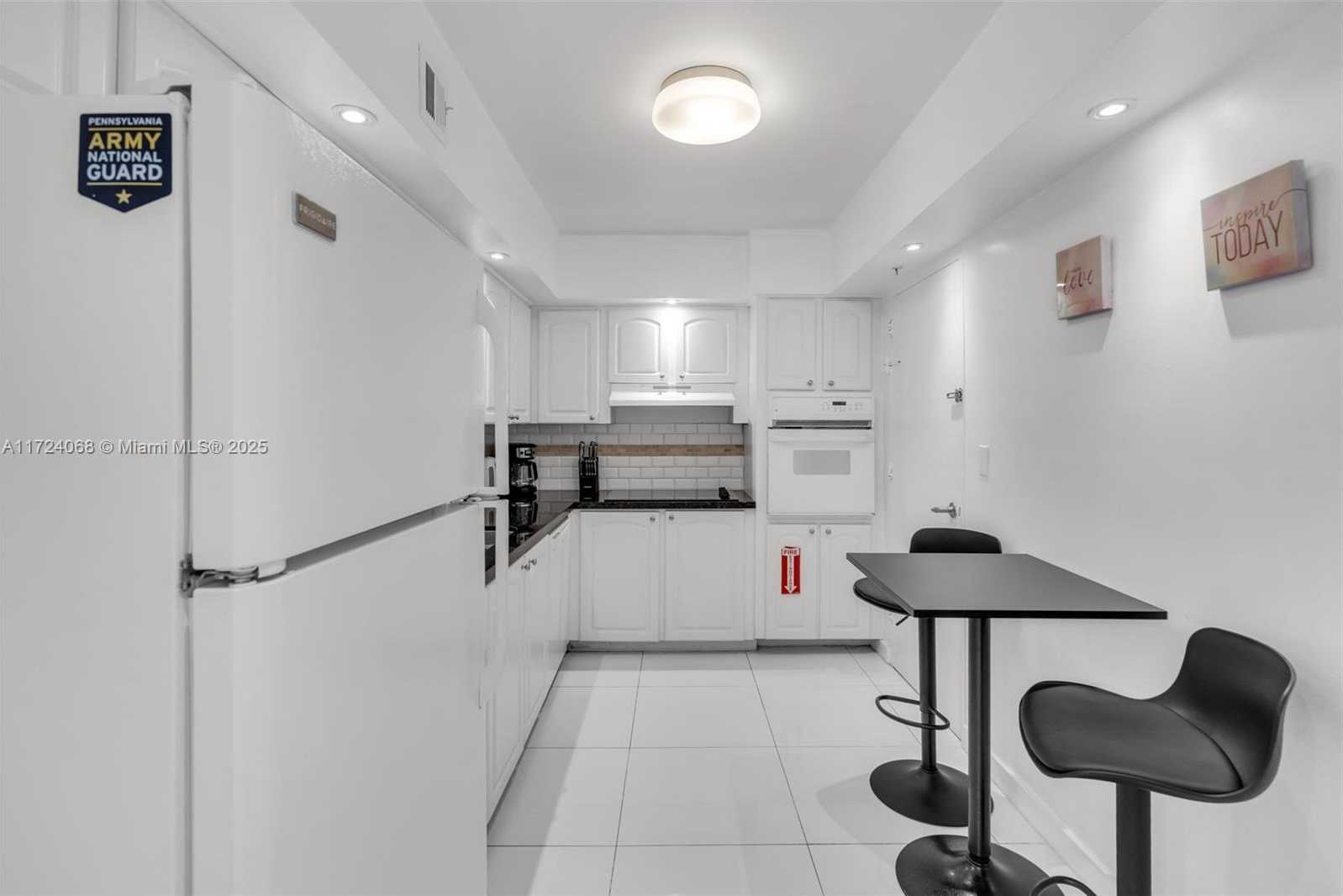 Small Image of 3801 SOUTH OCEAN DR #3K, Hollywood Number 7