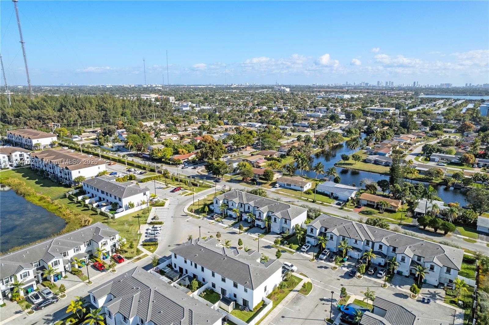 Small Image of 20394 NORTH WEST 4TH CT #20394, Miami Gardens Number 12