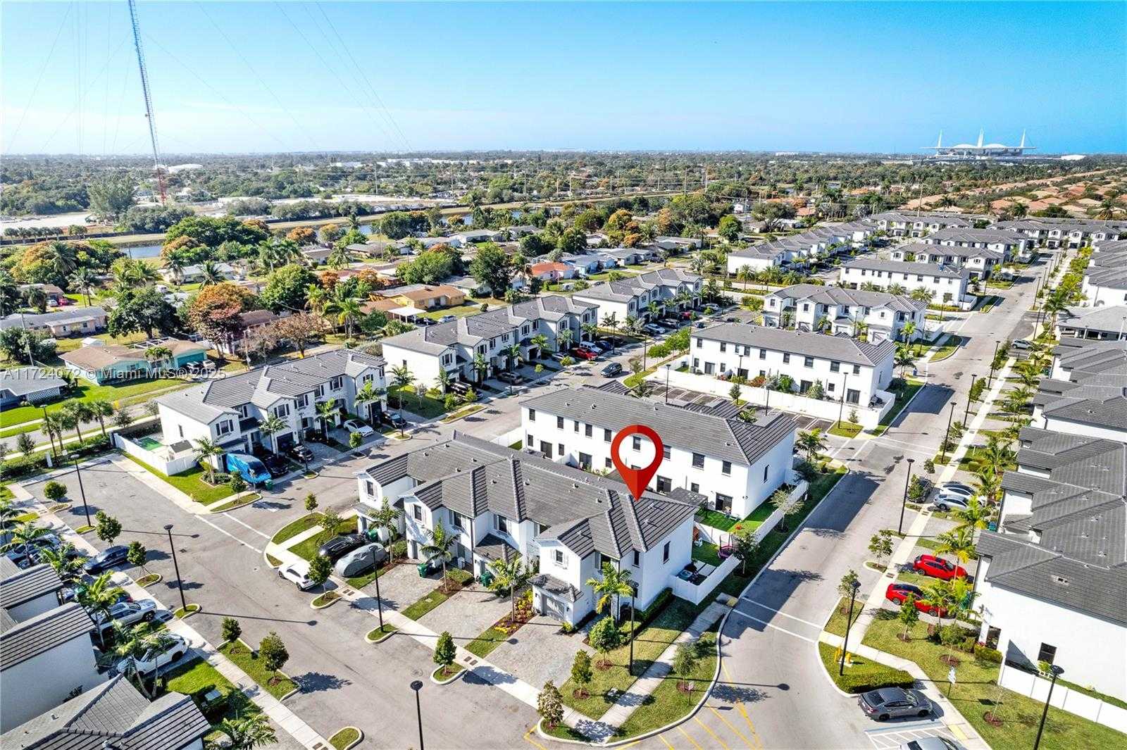 Small Image of 20394 NORTH WEST 4TH CT #20394, Miami Gardens Number 7