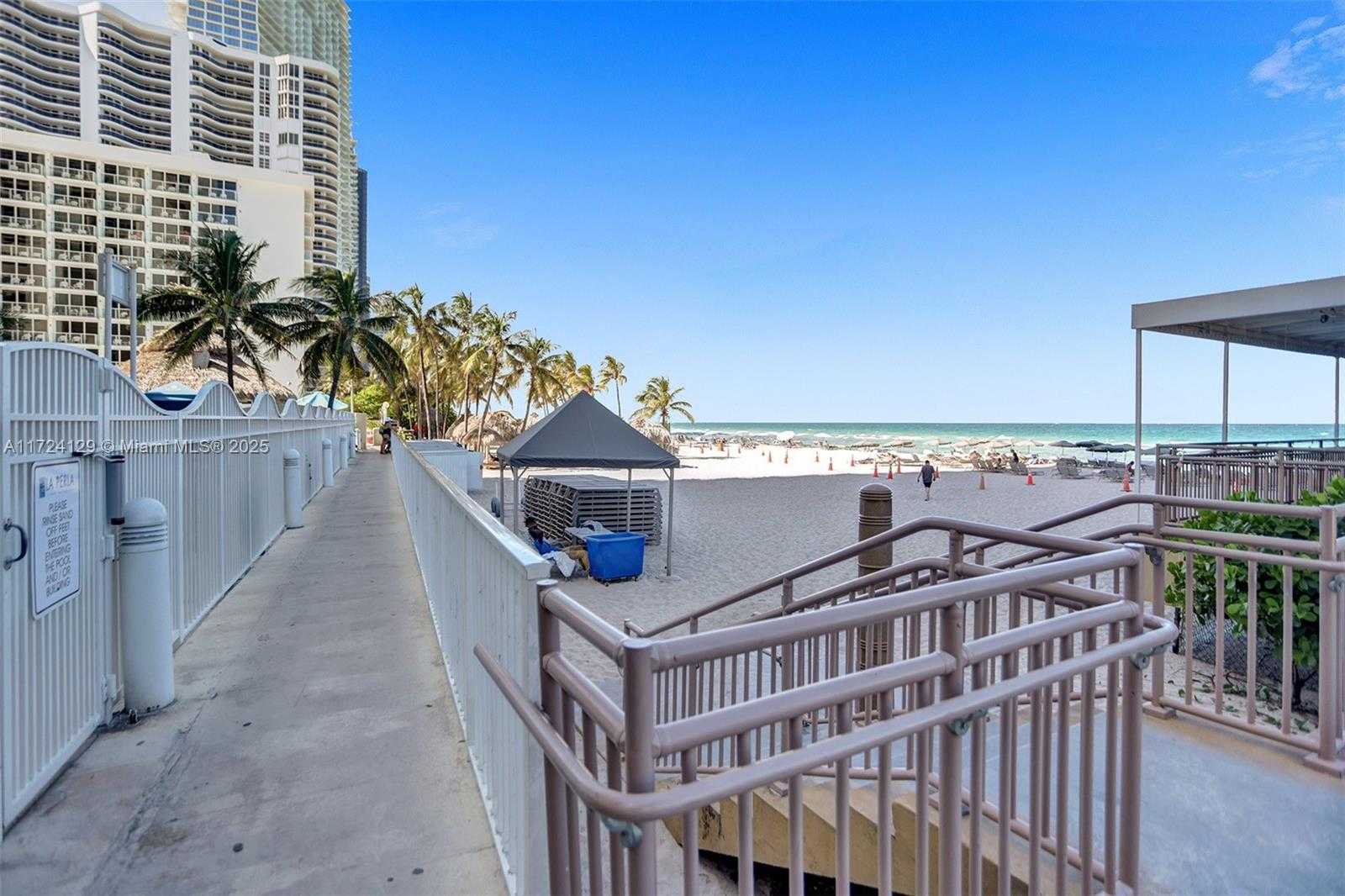 Small Image of 16699 COLLINS AVE #1002, Sunny Isles Beach Number 25