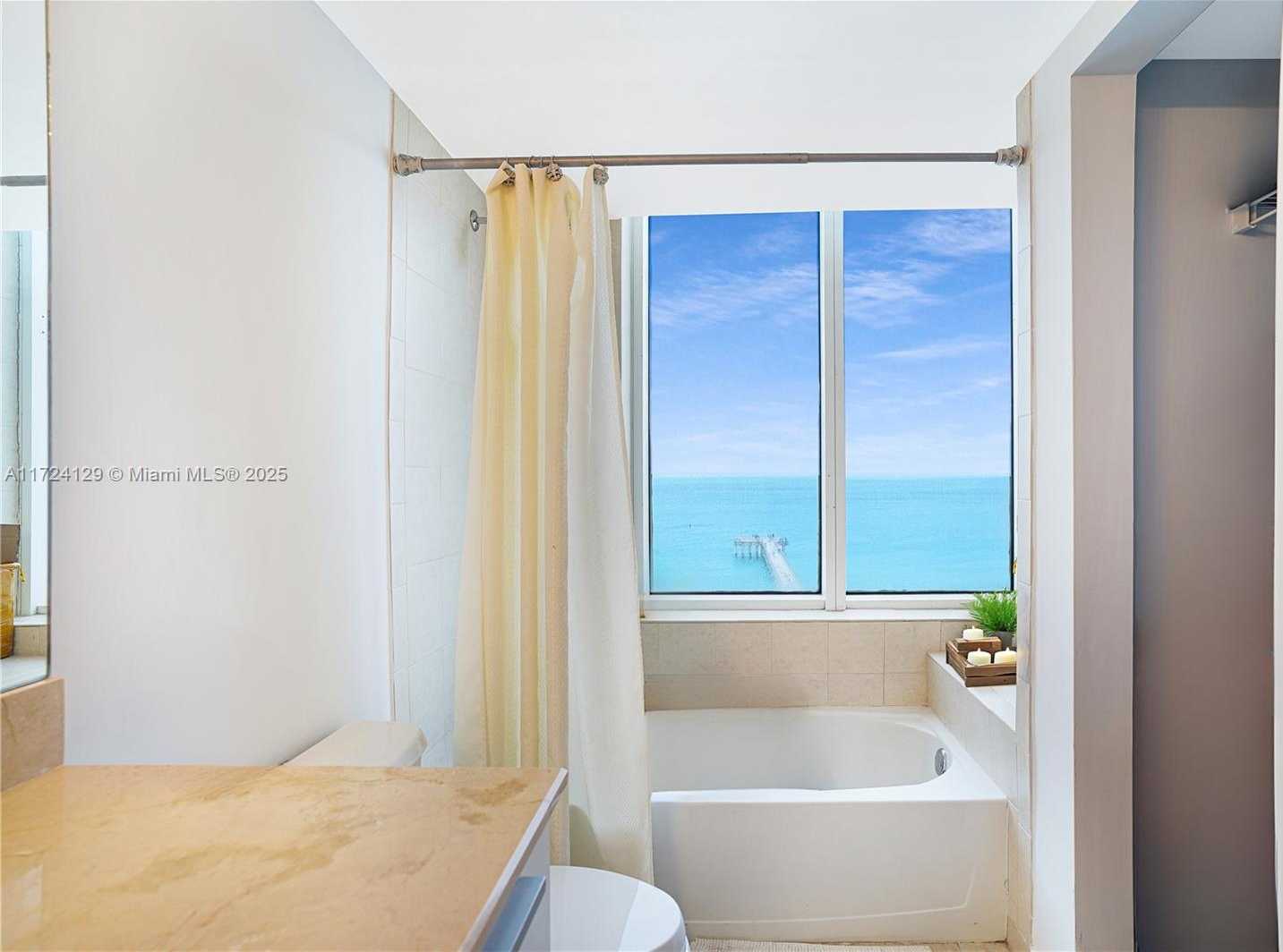 Small Image of 16699 COLLINS AVE #1002, Sunny Isles Beach Number 3