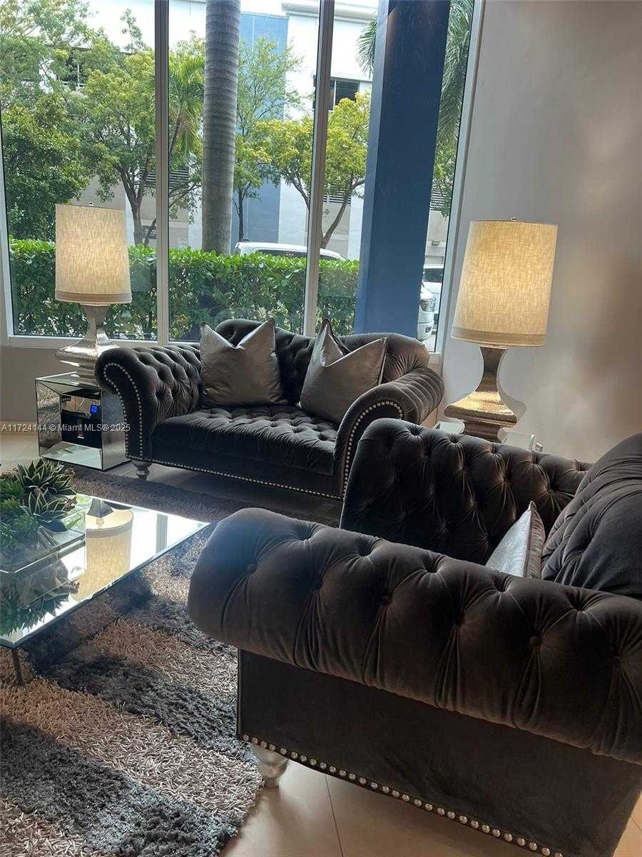 Small Image of 275 NORTH EAST 18TH ST #1110, Miami Number 10
