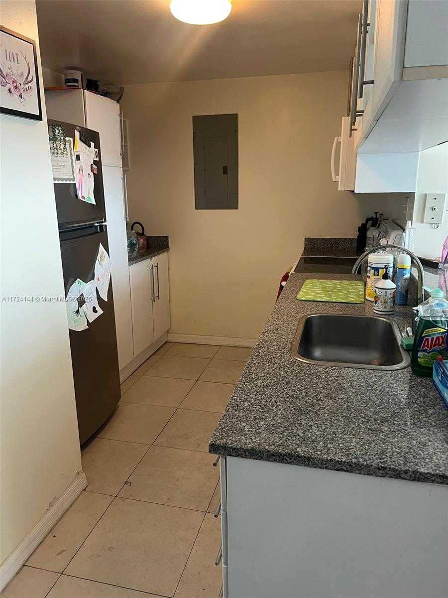 Small Image of 275 NORTH EAST 18TH ST #1110, Miami Number 11