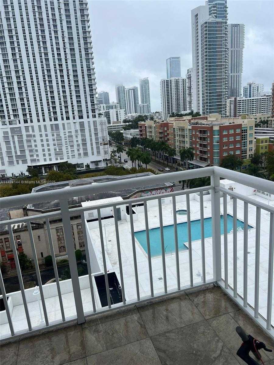 Small Image of 275 NORTH EAST 18TH ST #1110, Miami Number 18