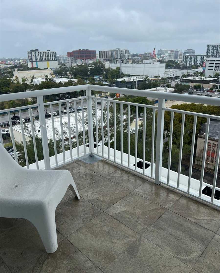 Small Image of 275 NORTH EAST 18TH ST #1110, Miami Number 19