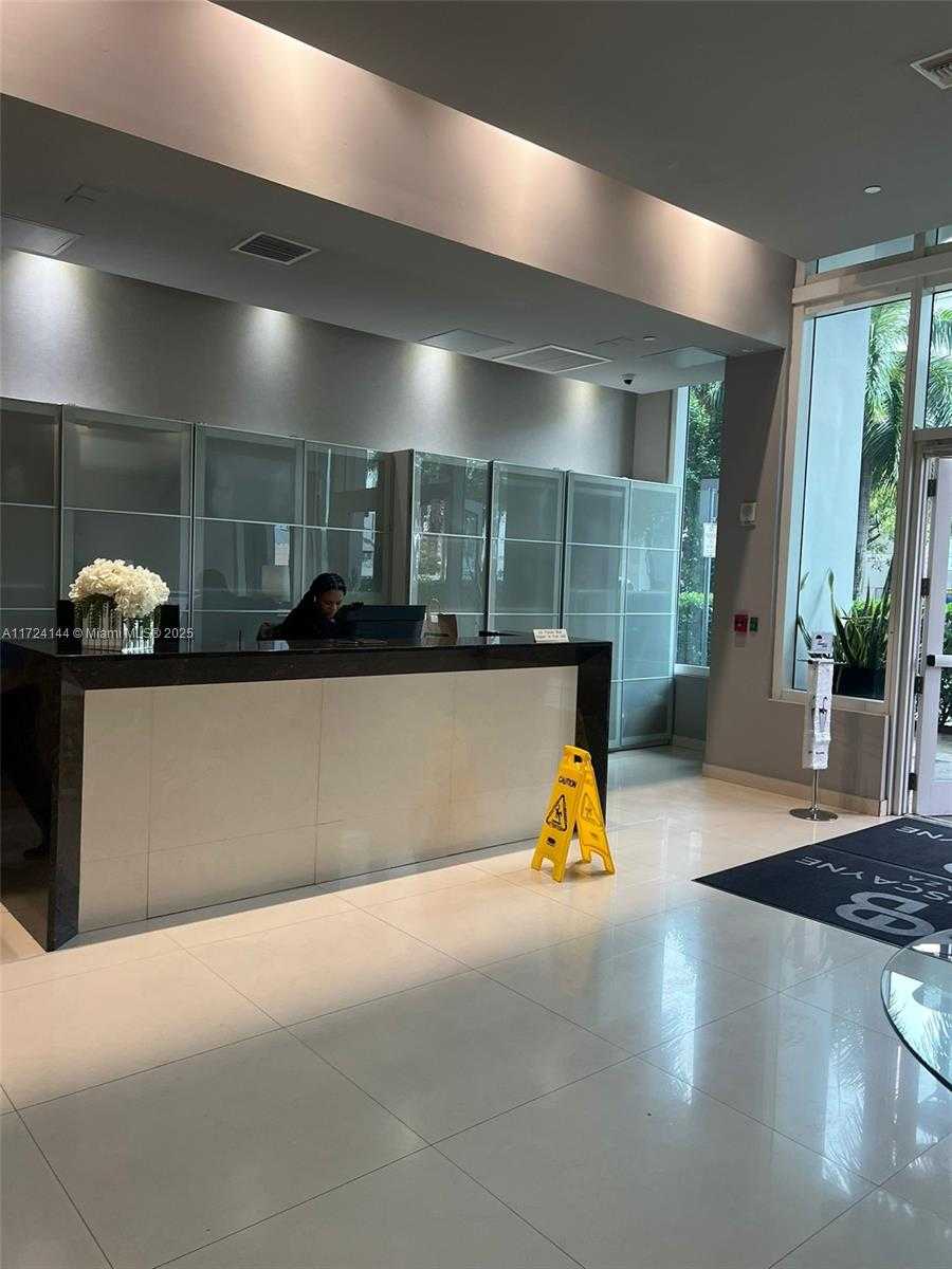 Small Image of 275 NORTH EAST 18TH ST #1110, Miami Number 3