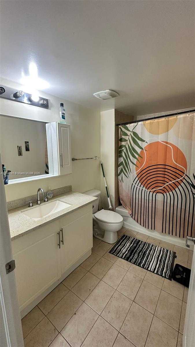 Small Image of 275 NORTH EAST 18TH ST #1110, Miami Number 31