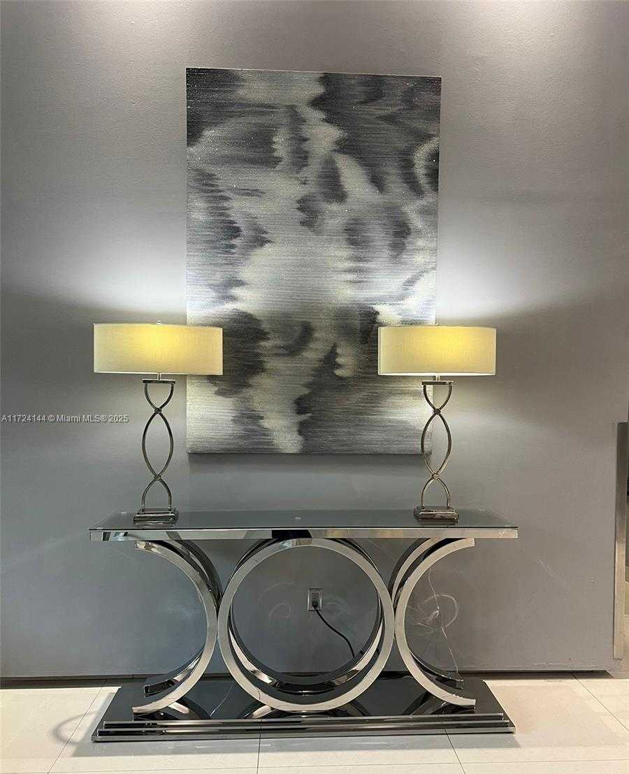 Small Image of 275 NORTH EAST 18TH ST #1110, Miami Number 7