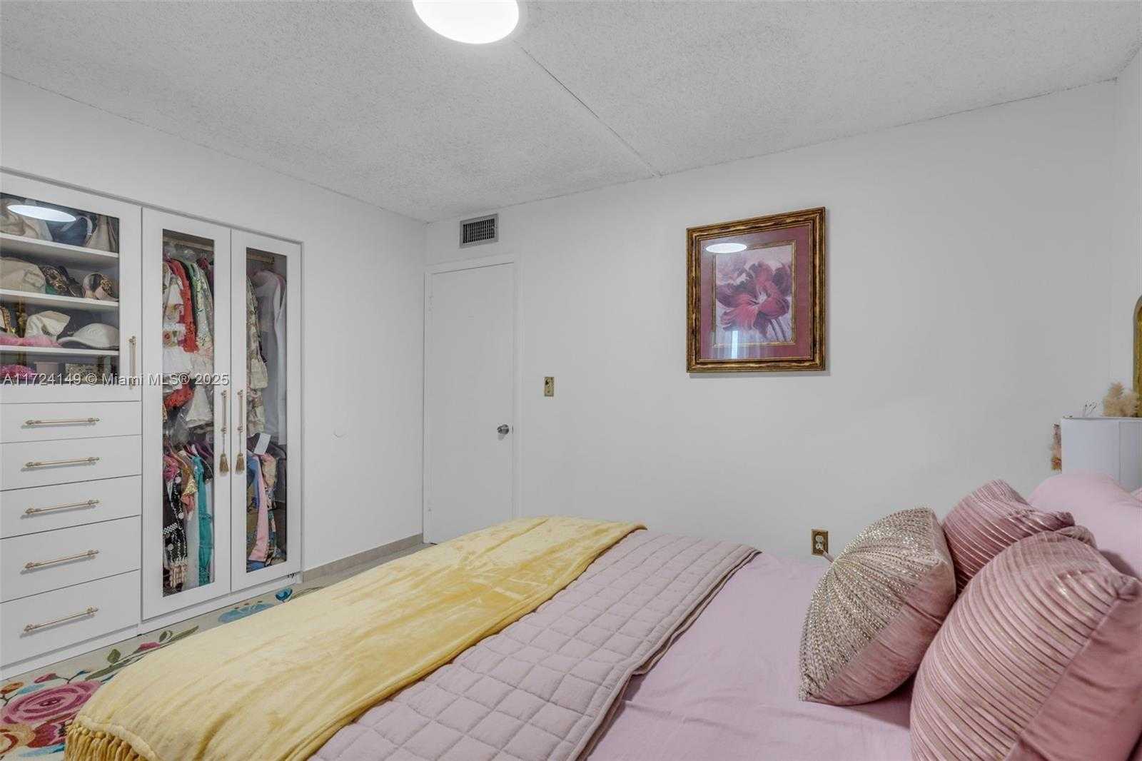 Small Image of 4000 NORTH EAST 170TH ST #200, North Miami Beach Number 11