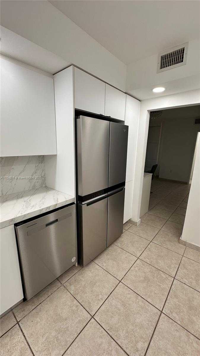 Small Image of 10185 COLLINS AVE #1123, Bal Harbour Number 27
