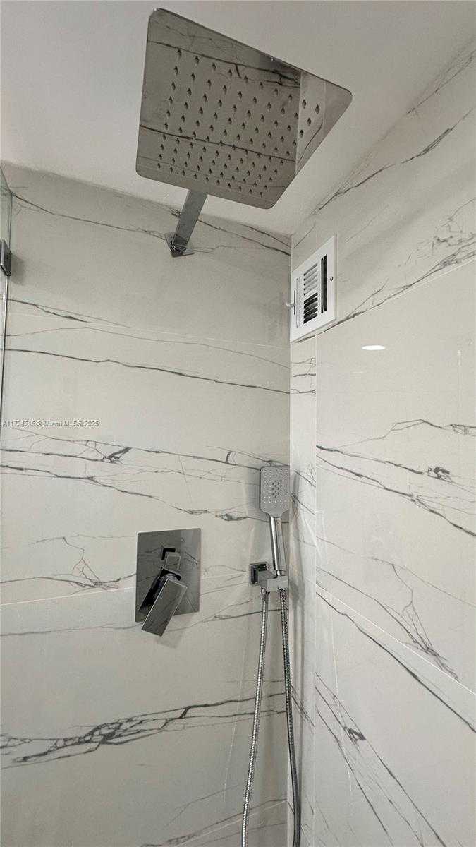 Small Image of 10185 COLLINS AVE #1123, Bal Harbour Number 32