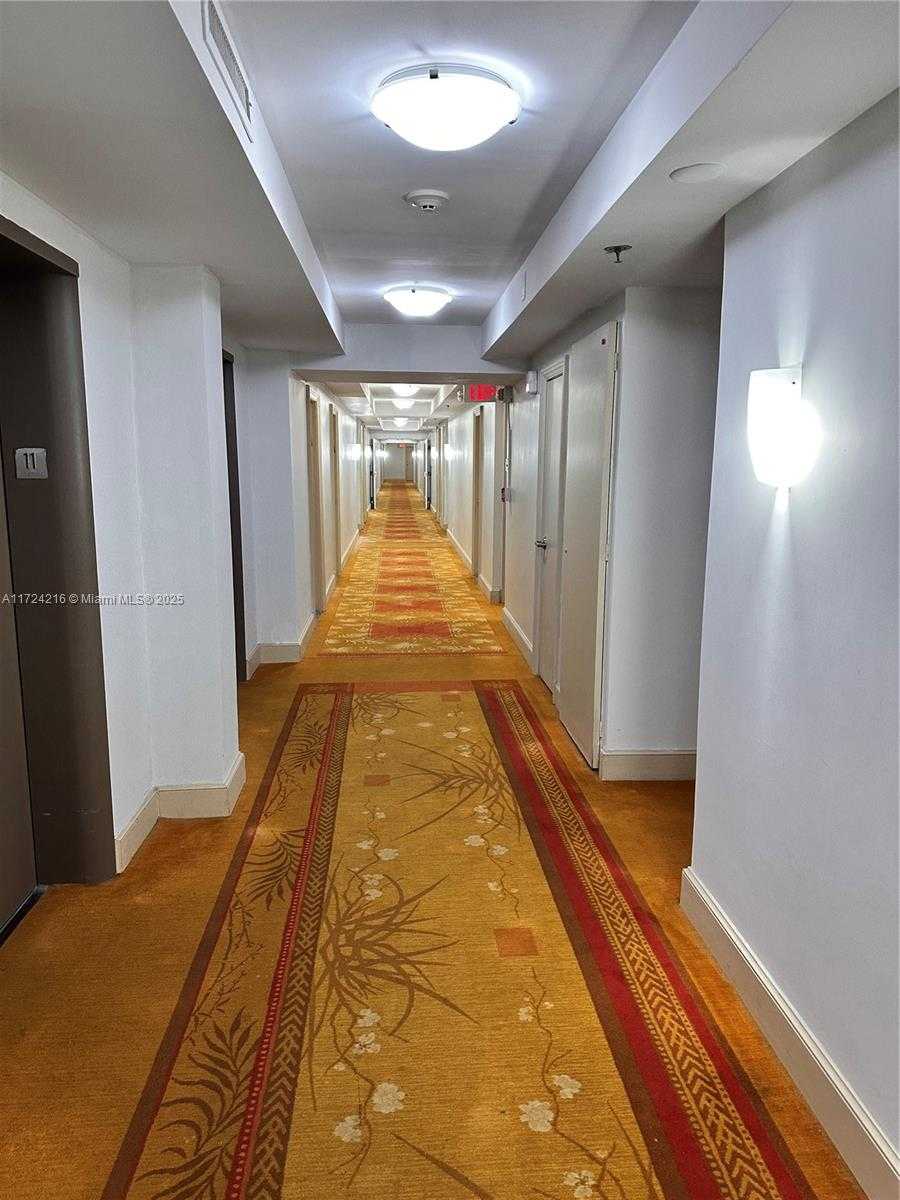 Small Image of 10185 COLLINS AVE #1123, Bal Harbour Number 49