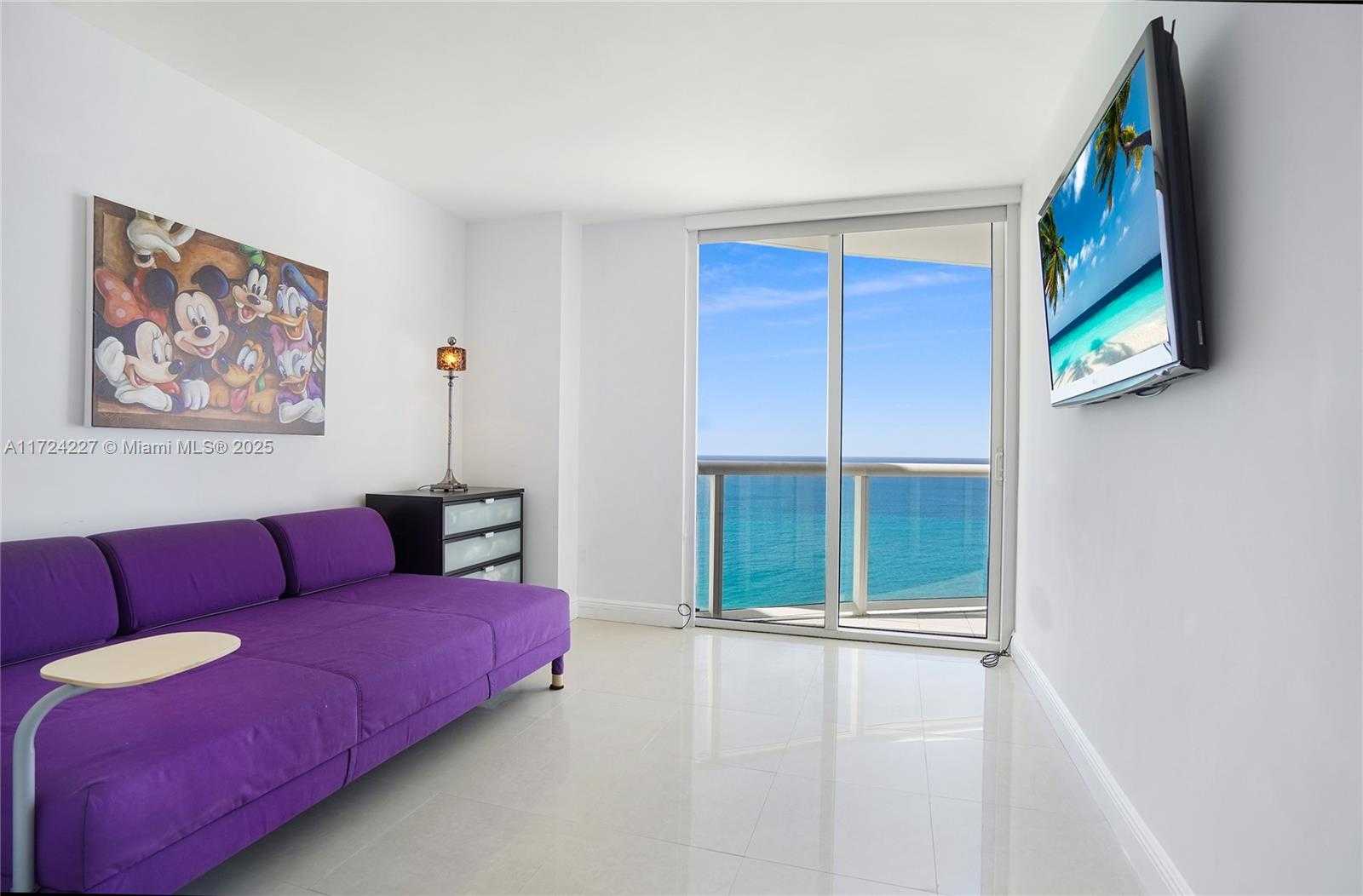 Small Image of 6365 COLLINS AVE #2702, Miami Beach Number 11