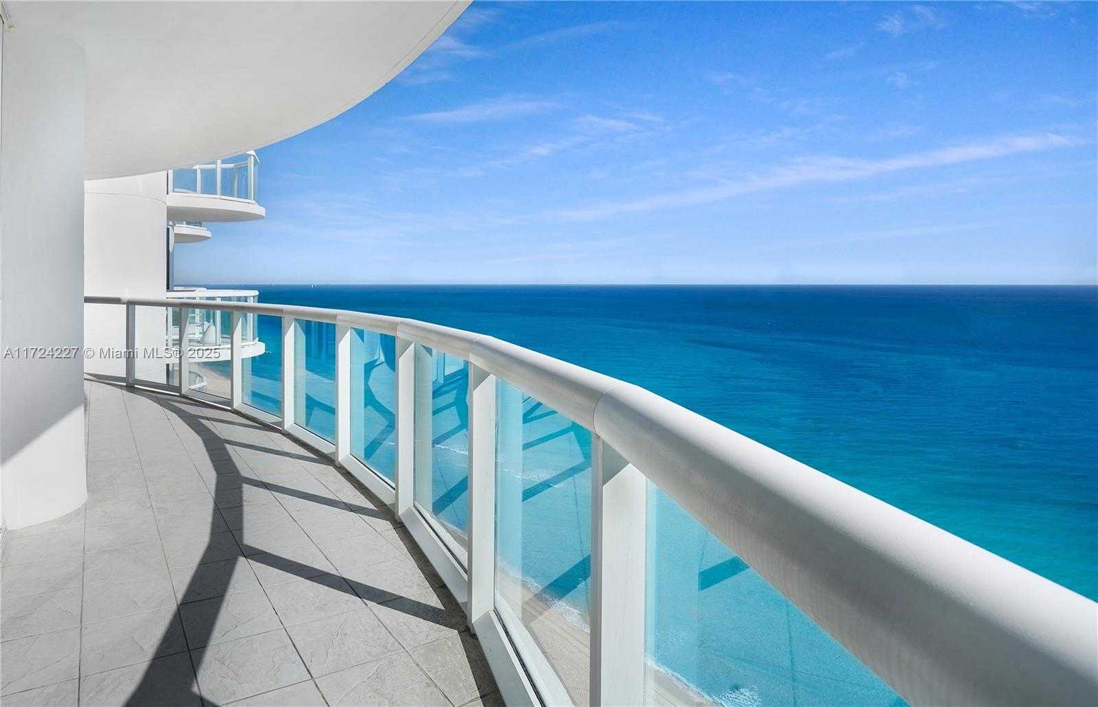 Small Image of 6365 COLLINS AVE #2702, Miami Beach Number 14