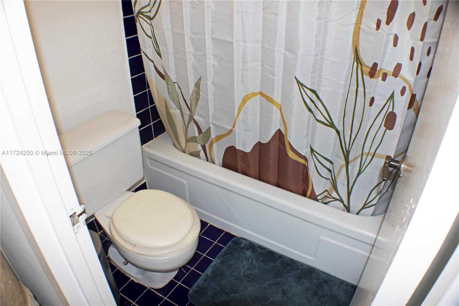 Small Image of 9511 COLLINS AVE #1108, Surfside Number 12