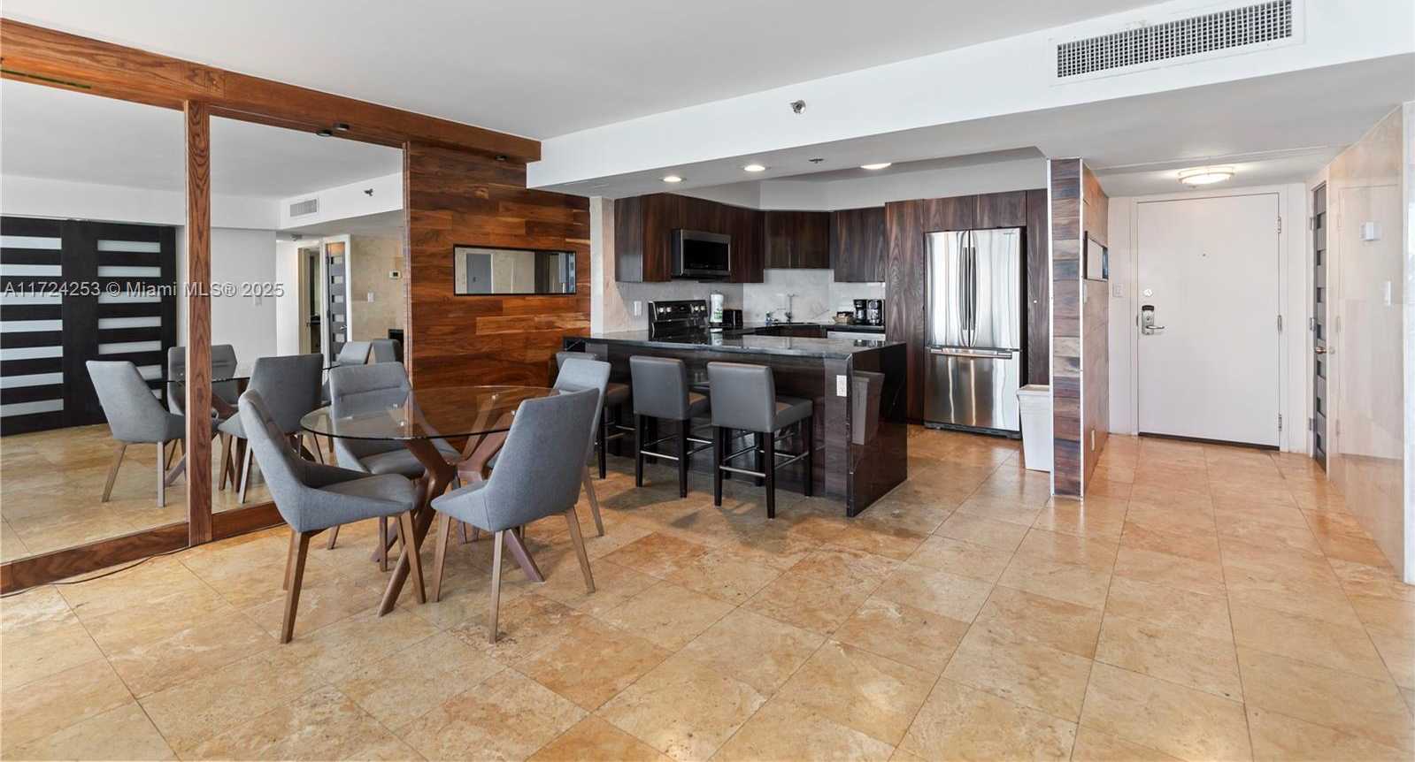 Small Image of 5225 COLLINS AVE #501, Miami Beach Number 14