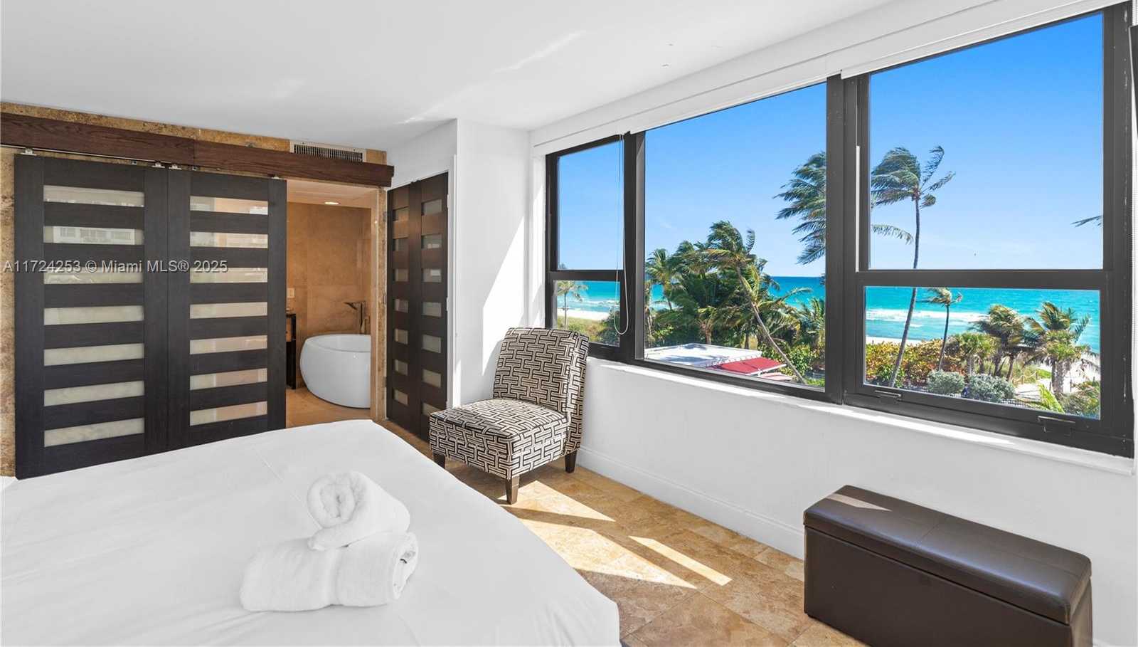 Small Image of 5225 COLLINS AVE #501, Miami Beach Number 25
