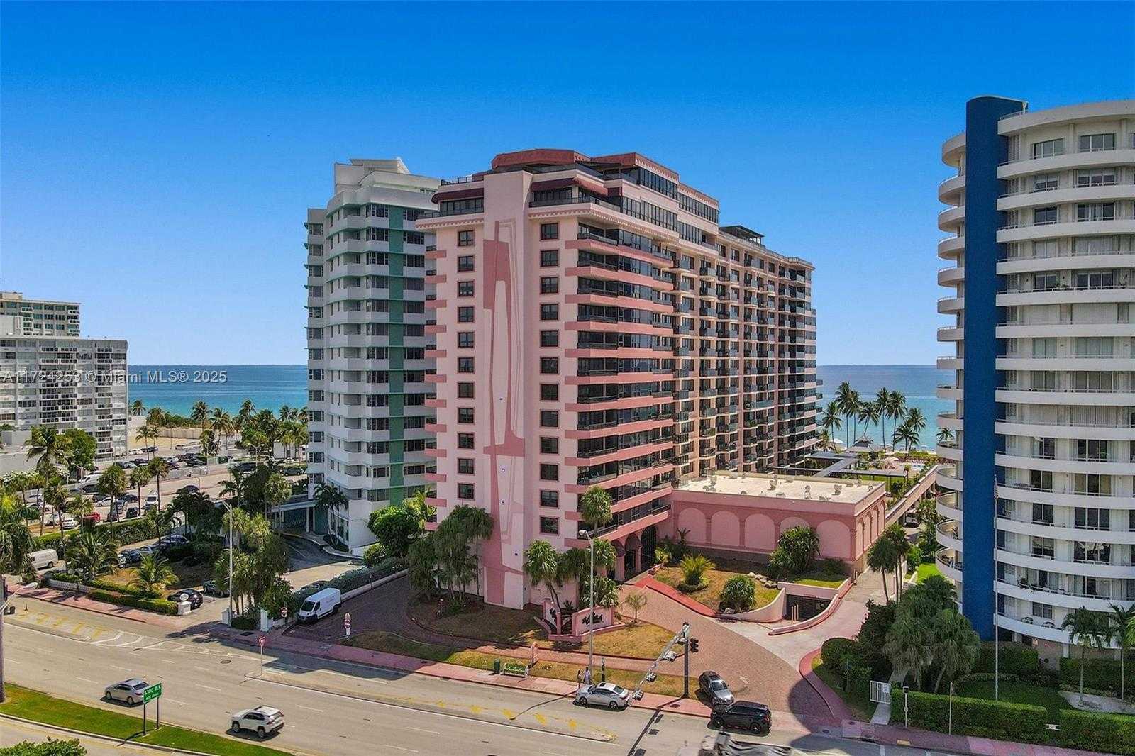 Small Image of 5225 COLLINS AVE #501, Miami Beach Number 41