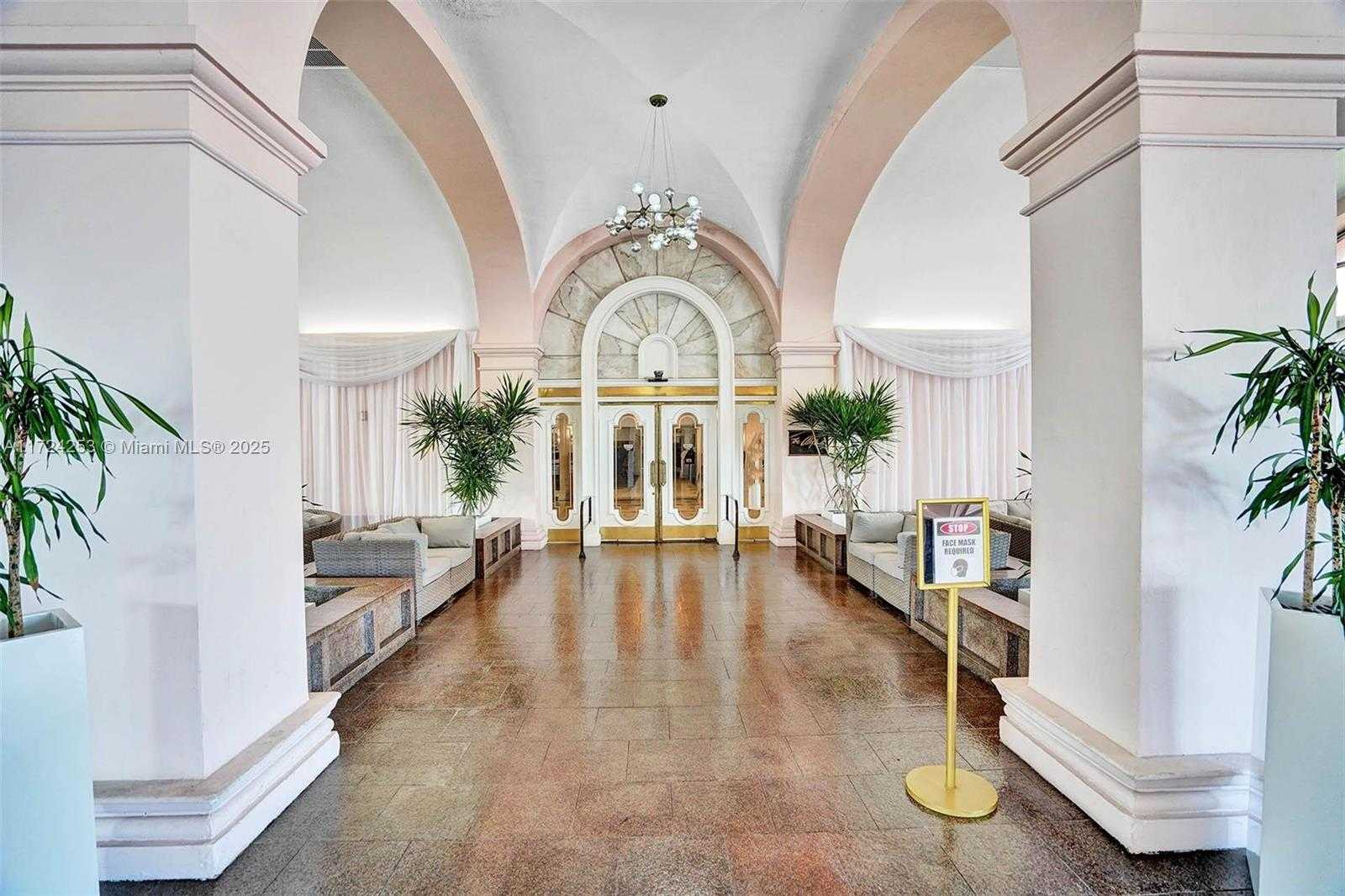 Small Image of 5225 COLLINS AVE #501, Miami Beach Number 64